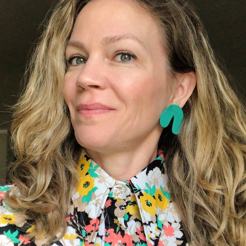 Meet your Posher, Jillian
